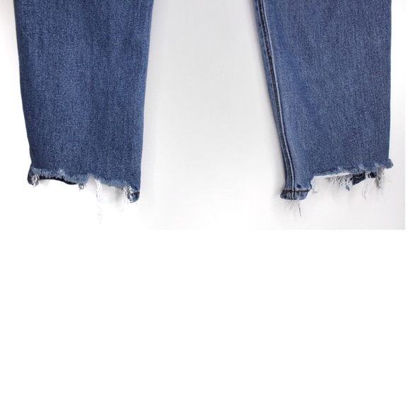 AE Destroyed Mom Jeans 2 Short 26 Preowned - Picture 7 of 8